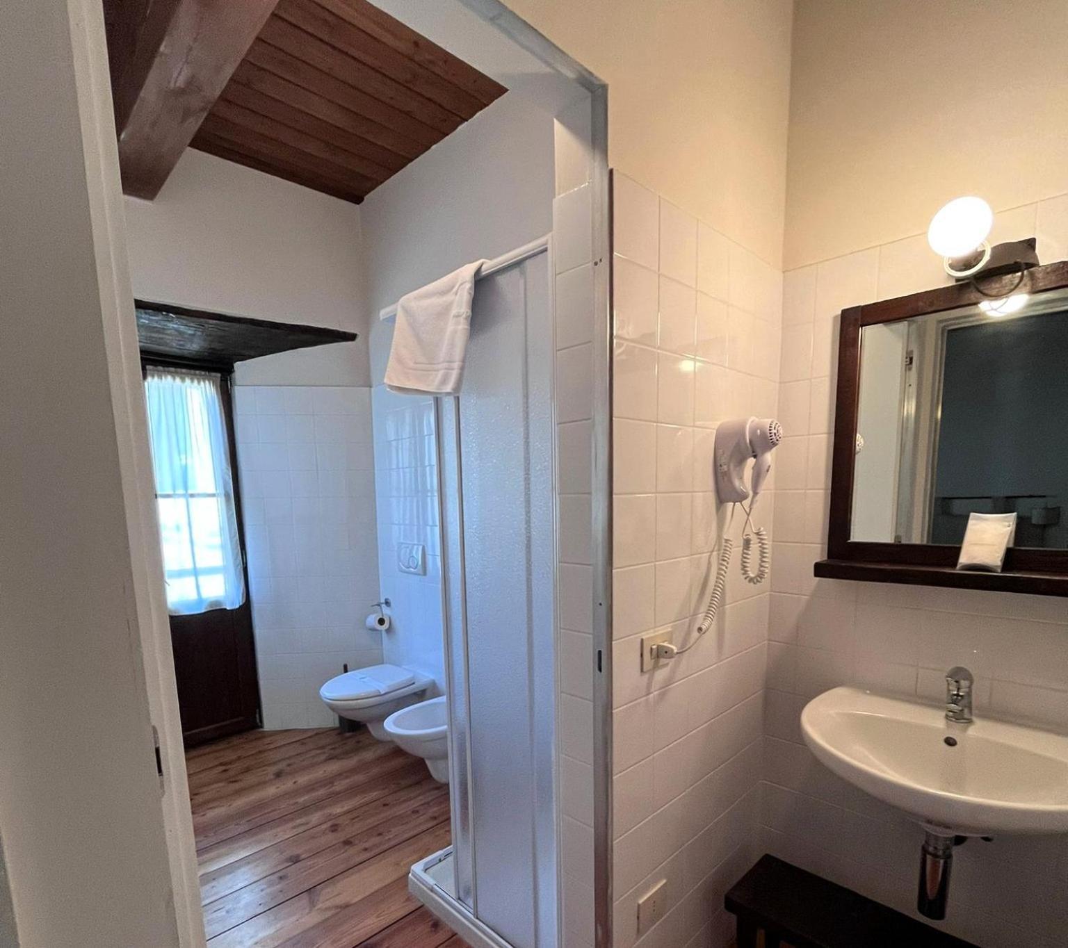 Dimora Storica Casa Vanni Villadossola Buitenkant foto