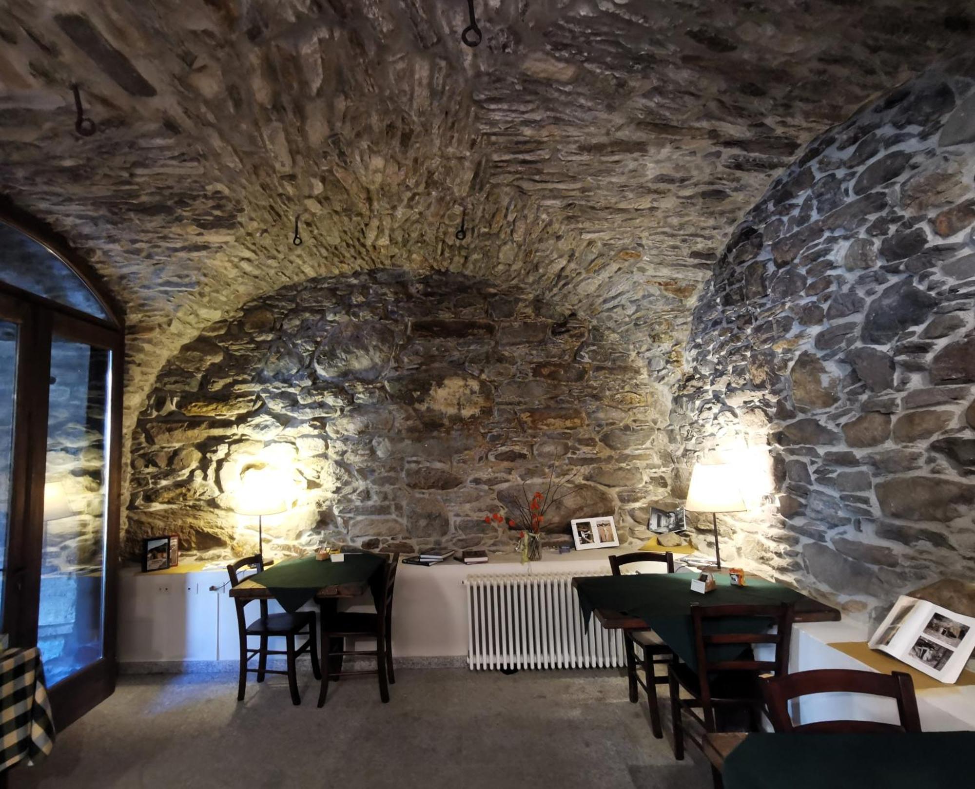 Dimora Storica Casa Vanni Villadossola Buitenkant foto