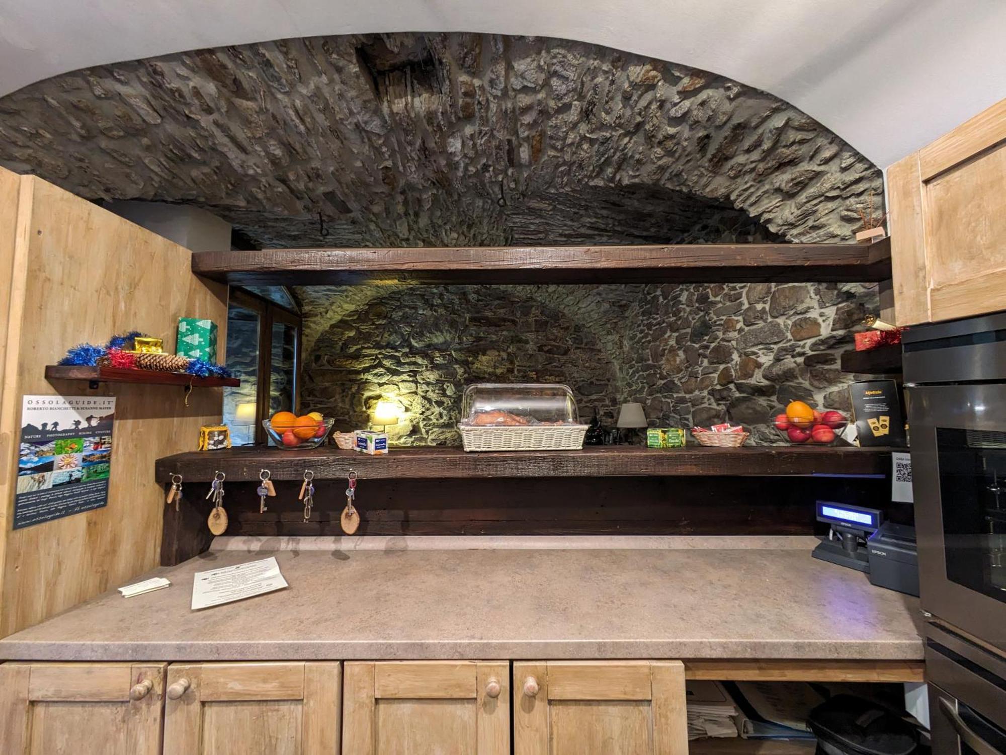 Dimora Storica Casa Vanni Villadossola Buitenkant foto